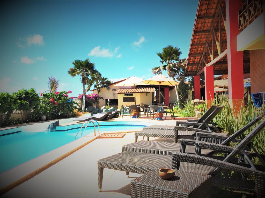 Pousada Flamboyant Village - Praia Das Fontes - 50Mt Da Gruta Mae D'Agua (Adults Only) Beberibe Zewnętrze zdjęcie